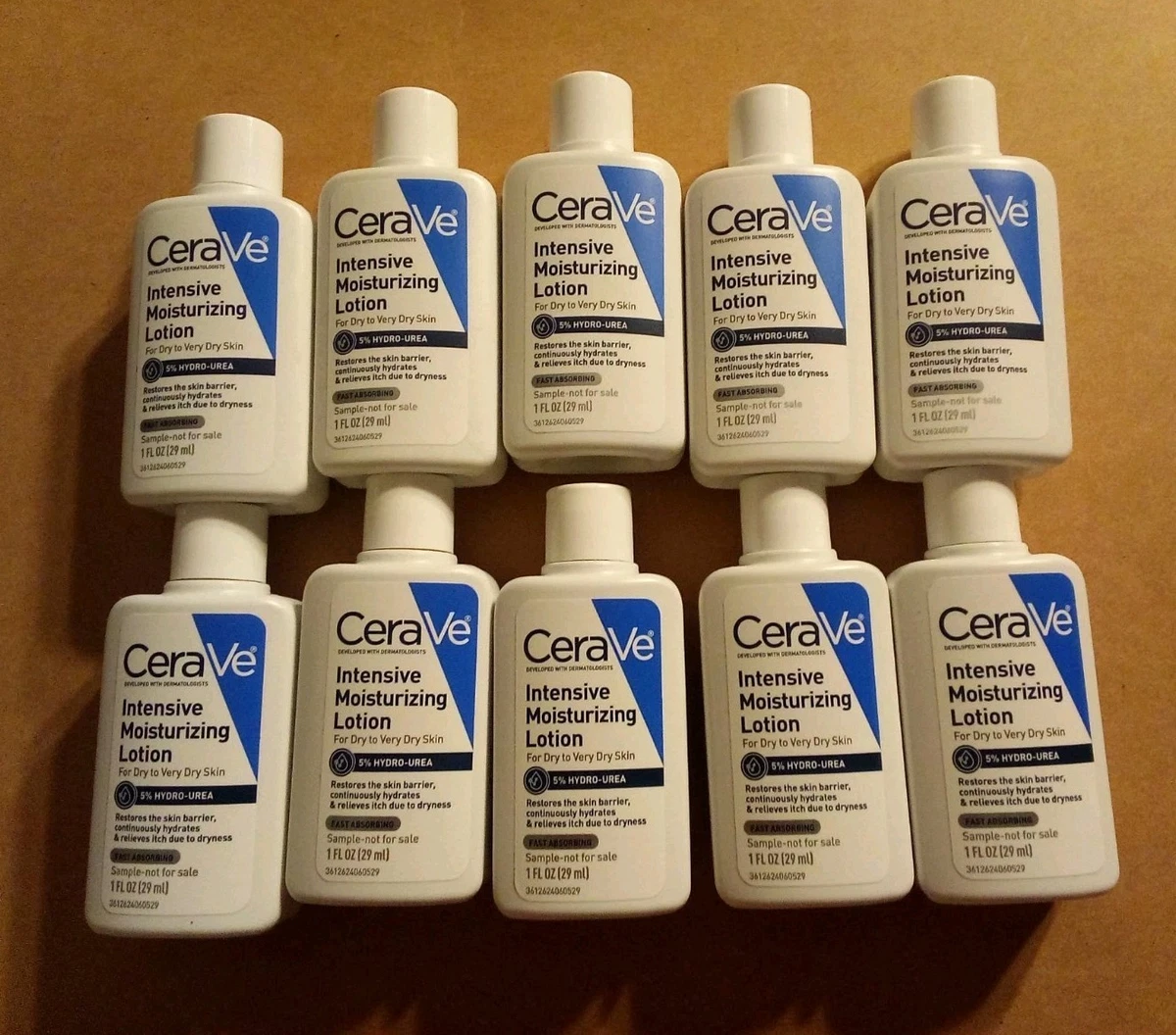 Campione Omaggio della lozione idratante CeraVe